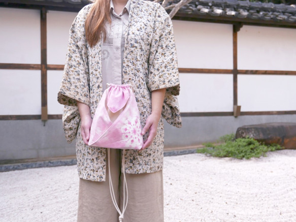 : 櫻 : 日式和服包 水桶包 側背包 肩背包 斜背包 手染 渲染 禮物 第5張的照片