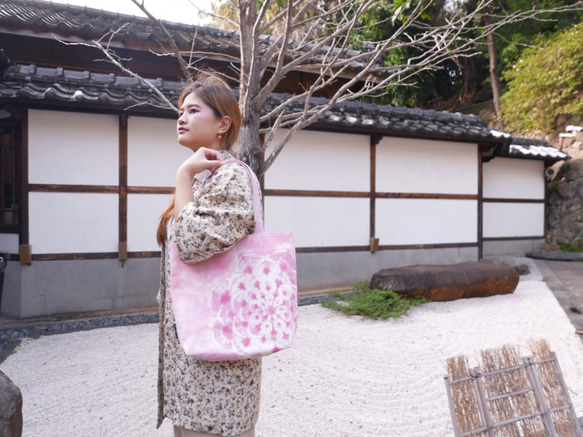 Tie-dye handmade tote bag :Sakura: 2枚目の画像