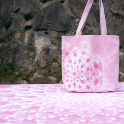 Tie-dye handmade tote bag :Sakura: 3枚目の画像