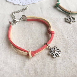 Handmade Simple Stylish Snowflake Bracelets –Christmas red 1枚目の画像