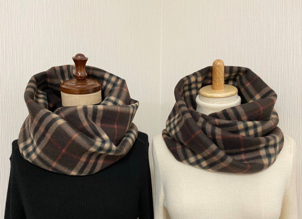 リンクコーデ♡おそろい♡タータンチェック柄のスヌード♡ペアセット　ブラウン