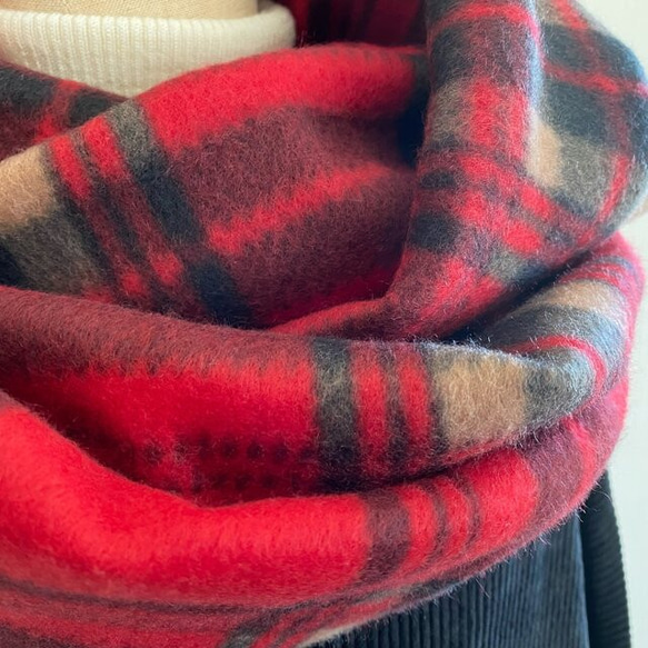 ♡蓬鬆順滑♡Tartan Plaid Snood Fleece Long Type 紅色 第6張的照片