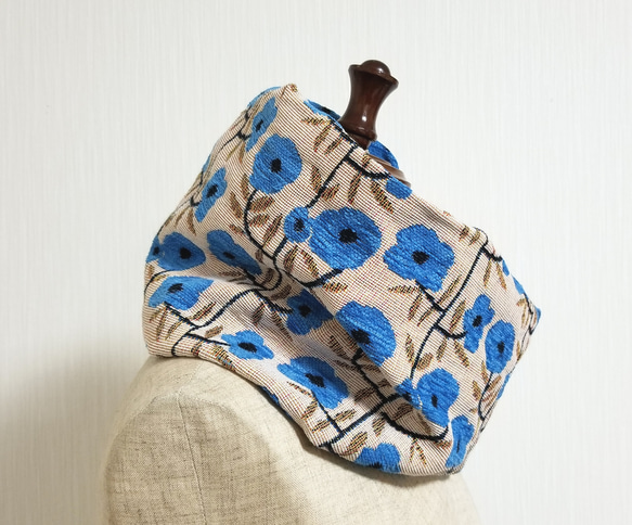 北欧　花柄　ゴブラン織りのスヌード　blue 4枚目の画像