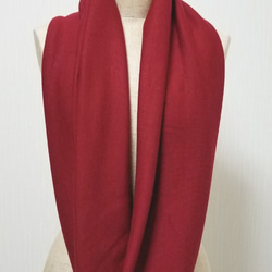 美麗的顏色 ☆ 紅色針織圍巾 第3張的照片