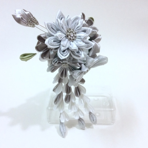 Kanzashi silver white ribbon flower comb hair accessories その他