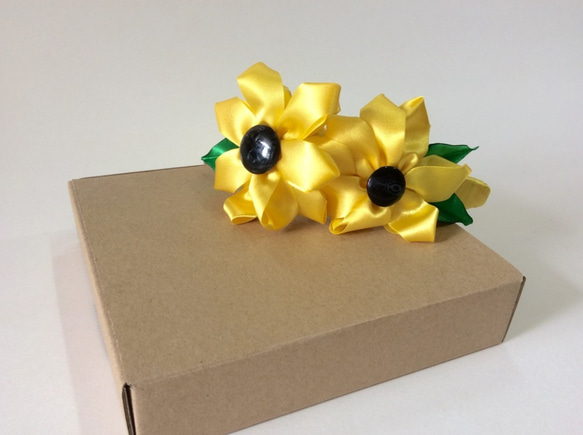 Kanzashi yellow ribbon flower headband hair accessories 1枚目の画像