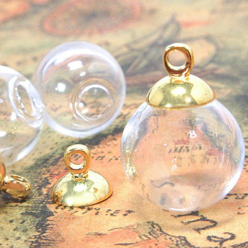 ガラスドームチャーム ゴールド 5個【ガラスボール レジン 試験管