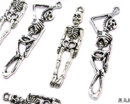 0_8106b1425129a6f92927e2c7097a