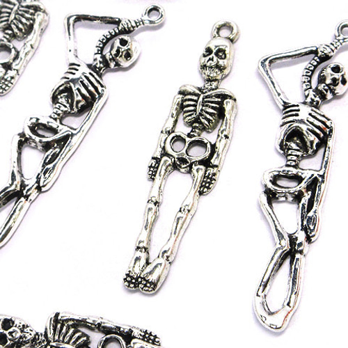 骸骨チャーム2種セット 銀古美 12個【ハロウィン スカル ピアス