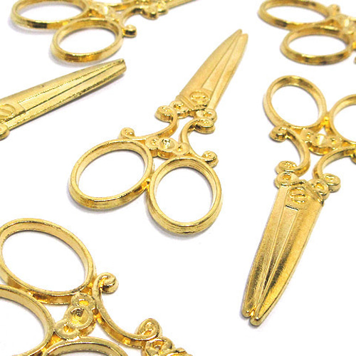 裁縫ハサミのチャーム ゴールド 5個【アンティークシザー ハンドメイド  