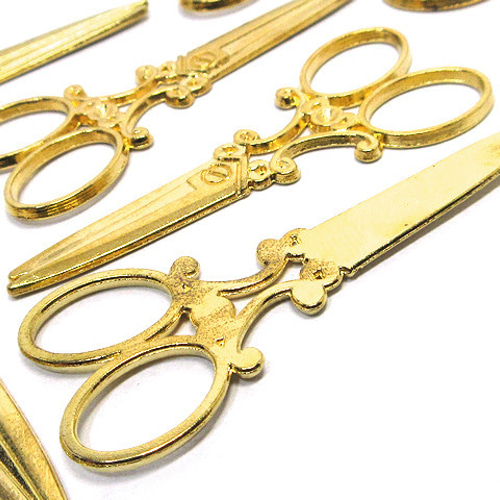 裁縫ハサミのチャーム ゴールド 5個【アンティークシザー ハンドメイド  