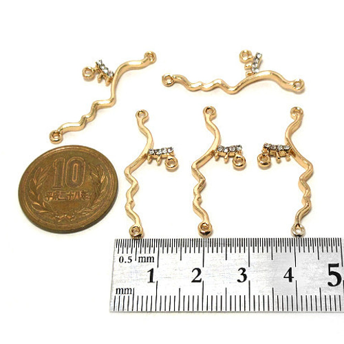 横顔フェイスチャーム 5個【ラインストーン 顔 ピアス イヤリング  