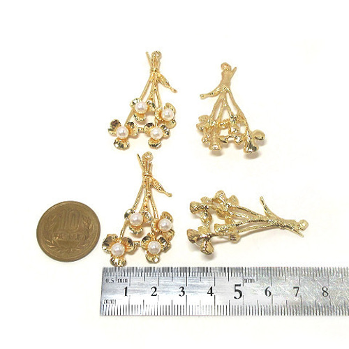 パール付き花束チャーム ゴールド 4個【フラワー ブーケ ピアス 