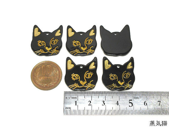 猫アクリルチャーム 黒猫 5個【レトロ 猫の顔ピアス イヤリング ハンドメイド用アクセサリーパーツ素材】 5枚目の画像