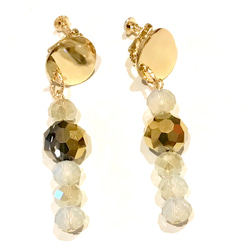 ゴールドプレートとキラキラグラスイヤリング♬ゴールド☆petite Lila☆ 1枚目の画像