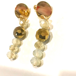 ゴールドプレートとキラキラグラスイヤリング♬ゴールド☆petite Lila☆ 4枚目の画像