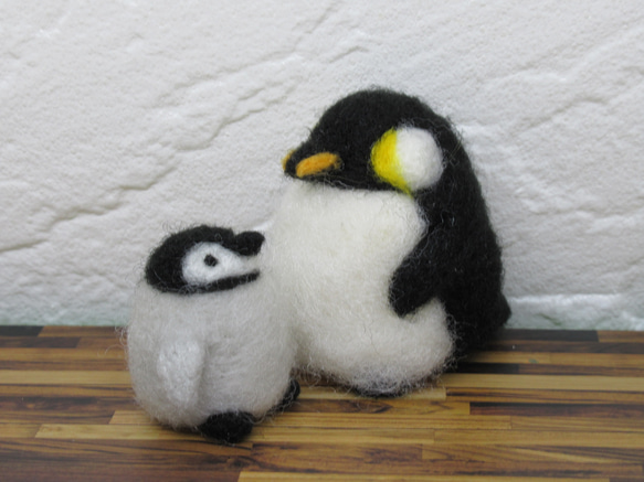 ペンギン親子 羊毛フェルト 秋都 通販 11862231｜Creema(クリーマ)