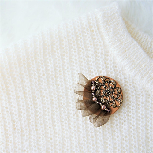 異素材パーツコラージュ＊レザーブローチ/透かしパーツ・レース