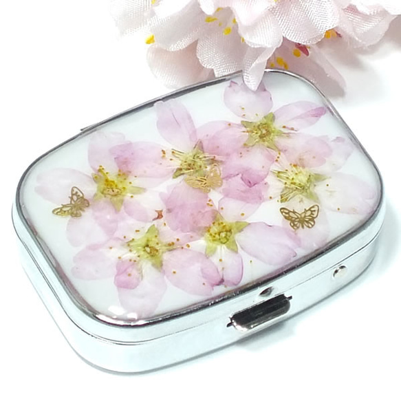 櫻桃藥盒（配件）*壓花使用* 第2張的照片