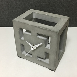 コンクリート置き時計 D-type　-コンクリート/モルタル/セメント雑貨- 6枚目の画像