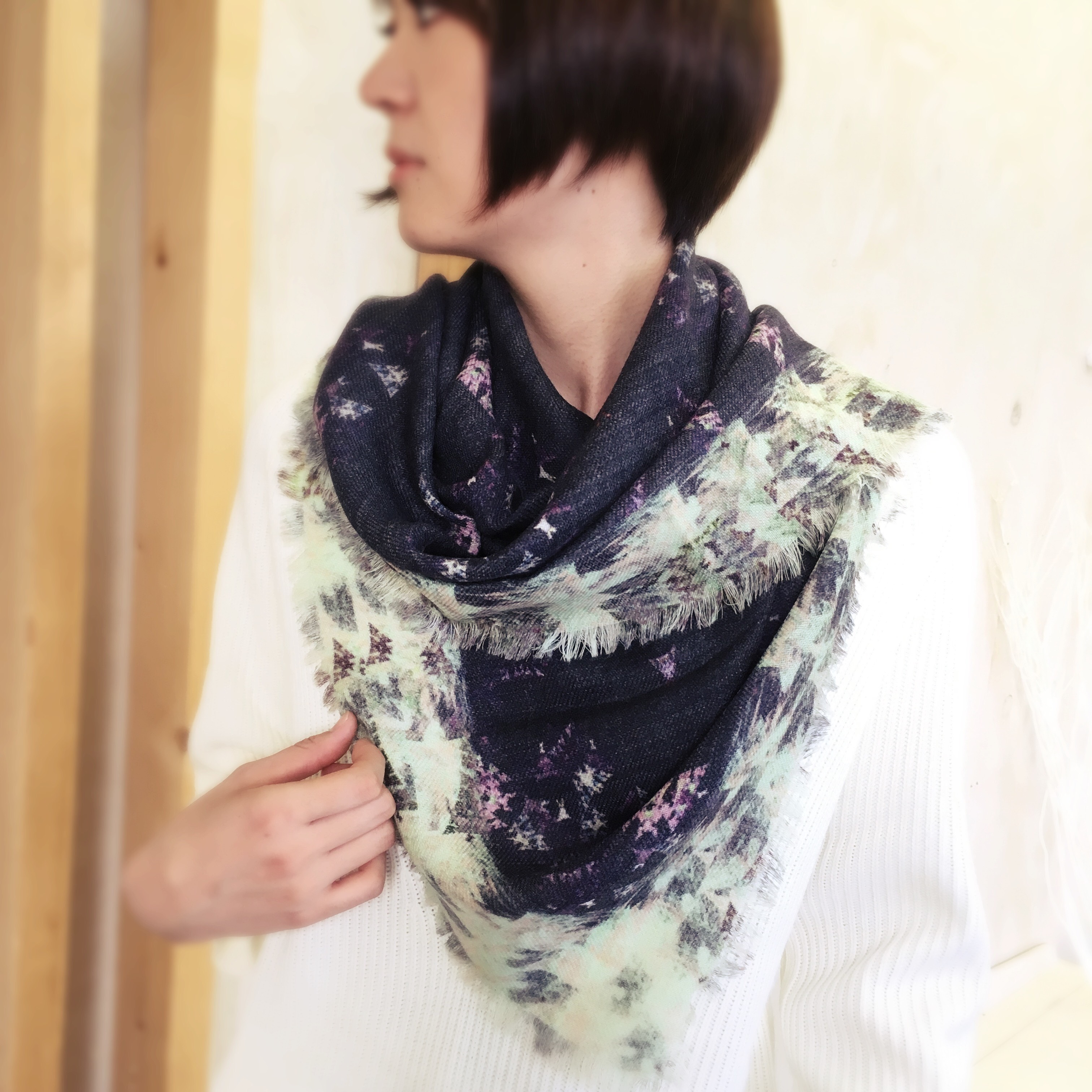 momi ウールスカーフ tex#35