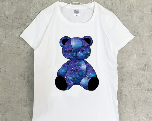 宇宙柄クマのぬいぐるみ Tシャツ（women） 星 くま Tシャツ LALA