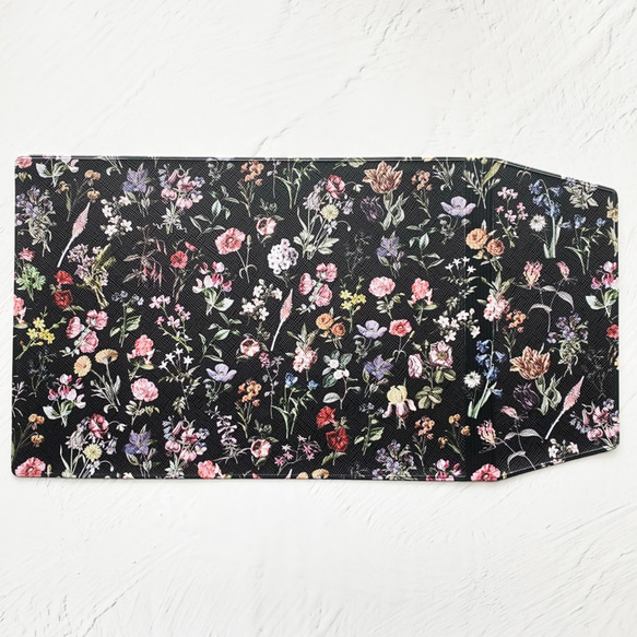 FLORAL FLOWER ブラック ブックカバー・手帳カバー（A6）ほぼ日手帳カバー 文庫本 花 花柄 2枚目の画像