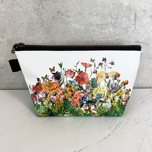 ボタニカル柄（ホワイト） ポーチ / 小物入れ 花柄 ポーチ LALA CloveR