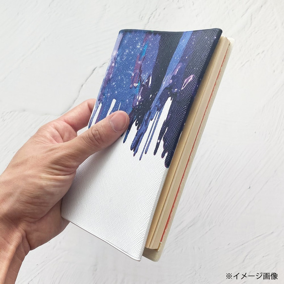 蝴蝶飛舞多彩花卉圖案（紫羅蘭色）書籍封面/筆記本封面（A6）Hobonichi Techo封面平裝花卉花卉圖案 第6張的照片