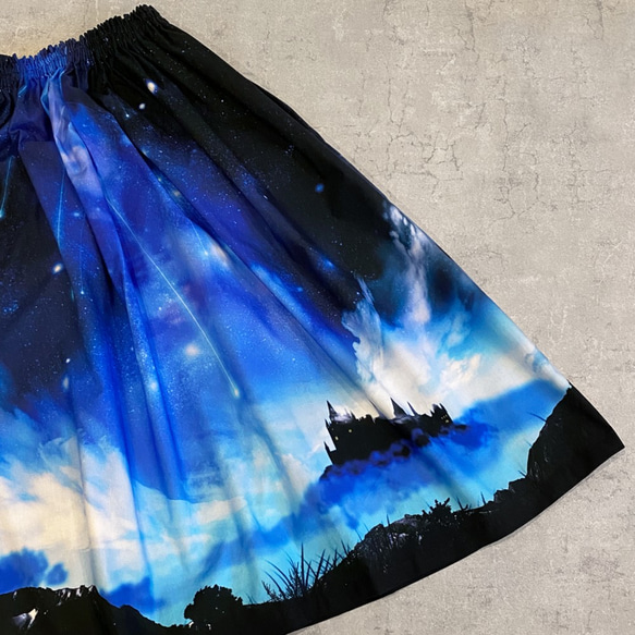 幻想的な青の世界・星空の彼方 ギャザースカート 8枚目の画像