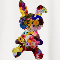 FLOWER RABBIT Tシャツ（men&women） 花 うさぎ ウサギ コラージュ 3枚目の画像