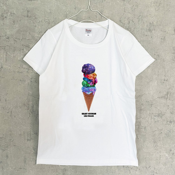 ギャラクシーアイスクリーム Tシャツ（women）宇宙 星 デザート 1枚目の画像
