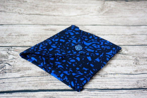 盒裝紙巾布套 - 高貴藍花圖案 第4張的照片