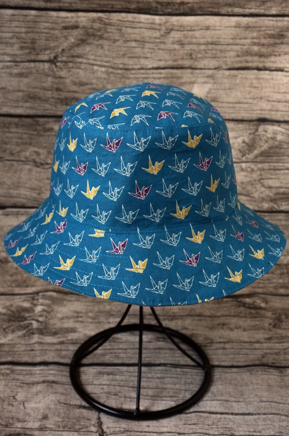 雙面用紙鶴併復古牛仔布漁夫帽 (Reversible Hat) 第2張的照片