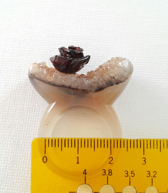 Rock & Rose ~ raw agate ring with ox horn crafted rose 第6張的照片