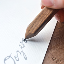 自動鉛筆 柚木  2.0MM  親手製作  木製品  免費手工刻字 第4張的照片