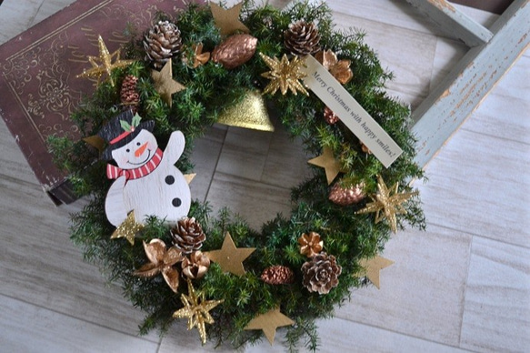 スノーマンと星屑wreath 3枚目の画像