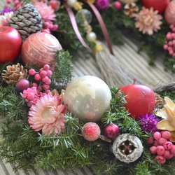 タッセルと華やぎのクリスマスwreath 2枚目の画像