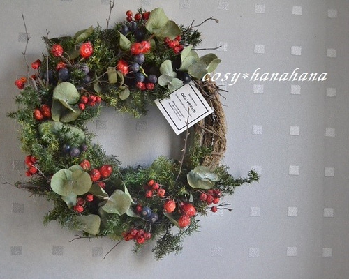 シャリンバイとナナカマドのウィンターwreath リース cosy 通販