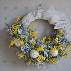 ミモザとブルーのハーフwreath 4枚目の画像