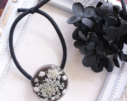 ୨୧⋆*ぷっくらリボンエレガントフラワーレジンヘアゴム୨୧