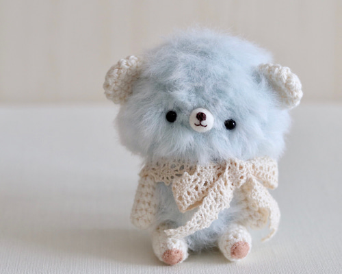 約11cm モフモフふわふわあみぐるみ 水色クマさん にっこり