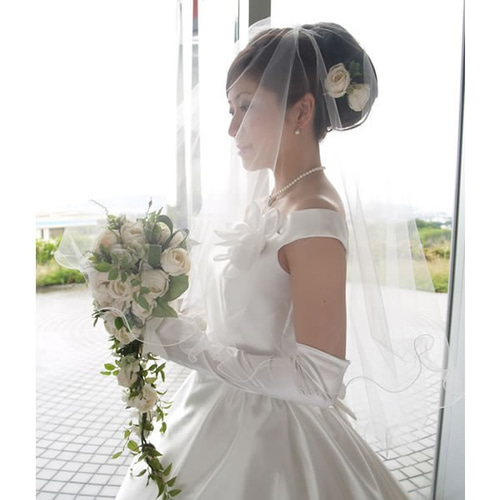 ウェディングベール オフホワイト ミドルオフホワイト 結婚式 ウエディングベール 4層 コーム付き ウェディングベール