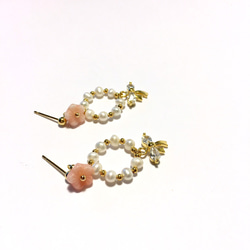 【若桑】《花實。幸運環》天然珍珠。鑲嵌鋯石。蝴蝶結。小櫻花。 第2張的照片