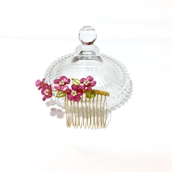 【Ruosang】「花とアリス：真夏」手編みの花のヘアインサート。アンティークのガラスの花びら。 3枚目の画像