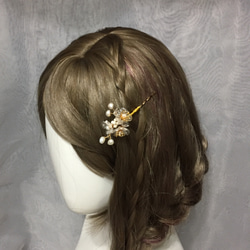 【若桑】《半眠月》II。透明系珍珠水晶花朵髮夾。森林系髮飾。Bridal Headpiece。 第1張的照片