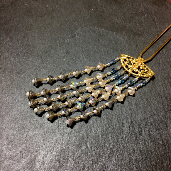 【若桑】《夏。光譜》風鈴花。 捷克水晶。重工編織流蘇髮簪。古董玻璃水晶。和風花魁簪。ビラ簪。 第1張的照片