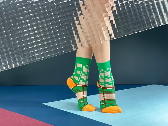 棋盤 透膚中筒襪 - 襪子 - 果綠 第1張的照片