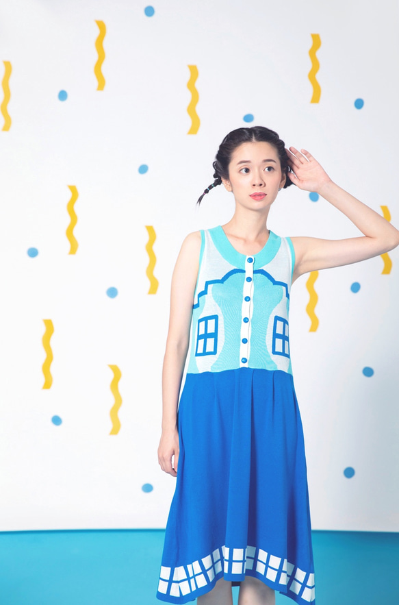 VACATION HOUSE Button Up Dress (Ice Blue) 2枚目の画像