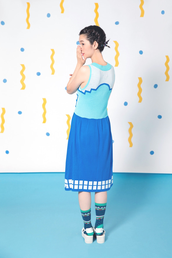 VACATION HOUSE Button Up Dress (Ice Blue) 4枚目の画像